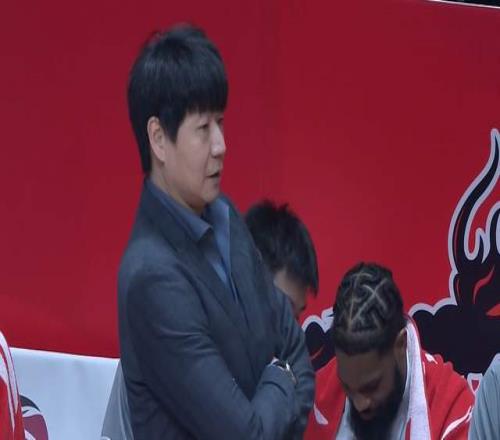 小棉袄静思,瞬间,约四小时前,开云体育,开云体育官网,开云体育app,开云体育平台,KAIYUN,SPORTS,kaiyun登录入口