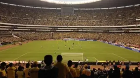 《洛孔加深情告白：孔帕尼如兄长相伴，转会费30万欧？只是小插曲！》