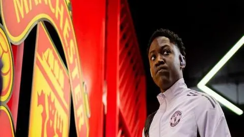 今日皇马训练，库尔图瓦及门迪等核心球员继续缺席